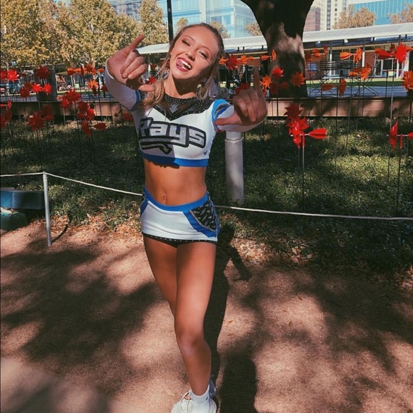 iOS - Picture 3 of 8